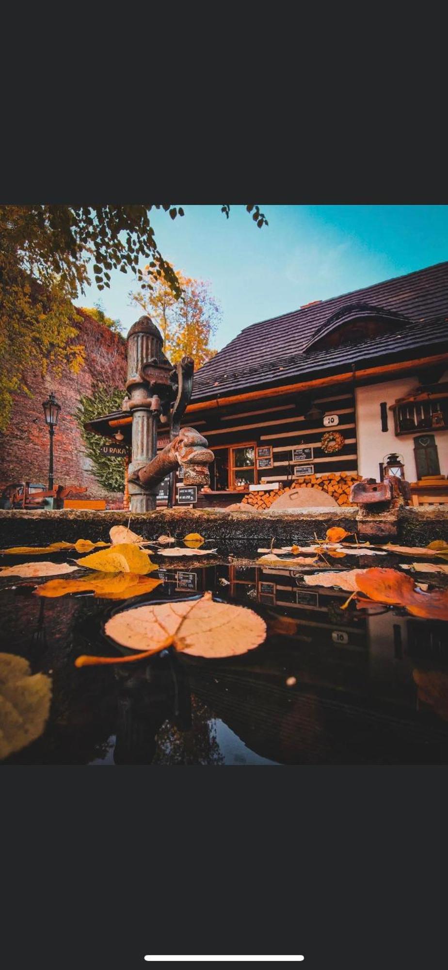 Romantik Hotel U Raka Praga Esterno foto
